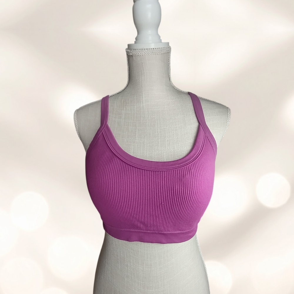 Maurices Ribbed Scoop Sports Bra in Fuchsia